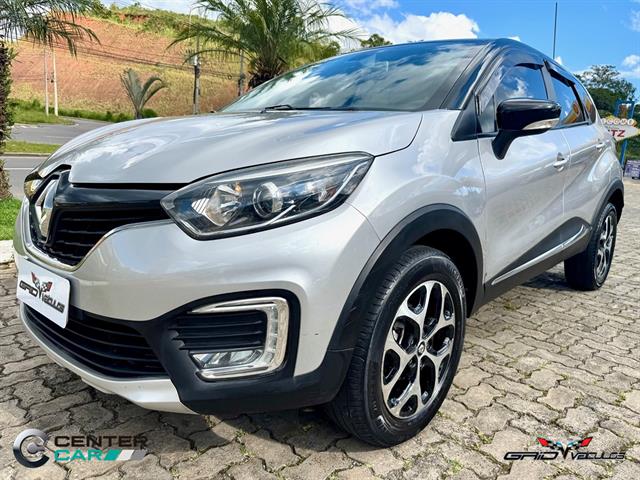 RENAULT CAPTUR INTENSE 1.6 16V FLEX 5P AUT. 2018
