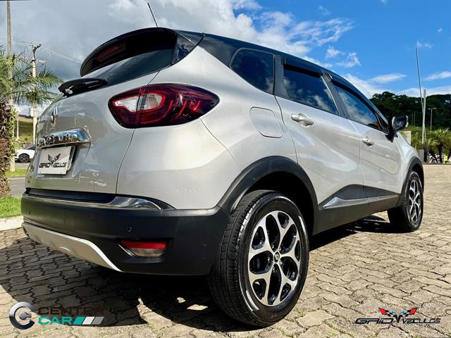RENAULT CAPTUR INTENSE 1.6 16V FLEX 5P AUT. 2018