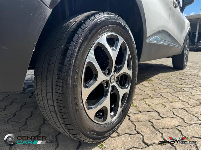 RENAULT CAPTUR INTENSE 1.6 16V FLEX 5P AUT. 2018