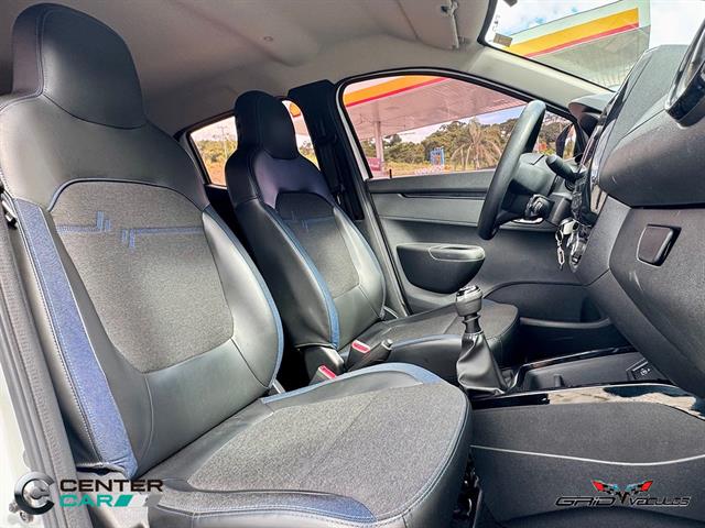 RENAULT KWID INTENSE 1.0 FLEX 12V 5P MEC. 2023