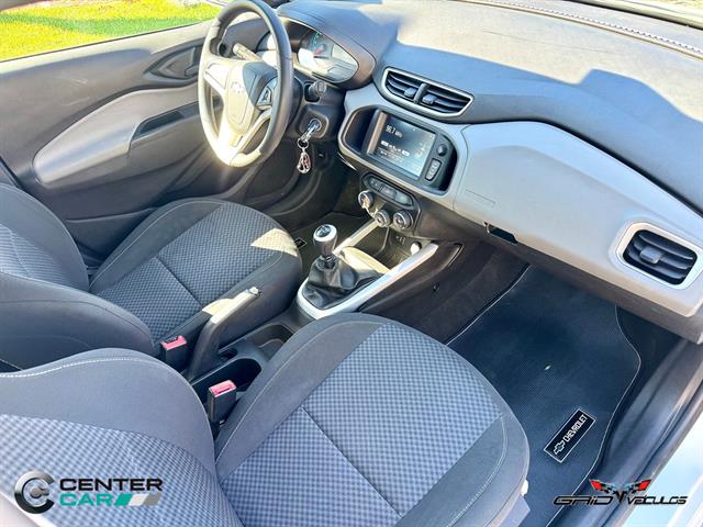 CHEVROLET ONIX HATCH LT 1.0 8V FLEXPOWER 5P MEC. 2017