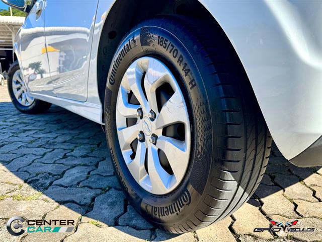 CHEVROLET ONIX HATCH LT 1.0 8V FLEXPOWER 5P MEC. 2017