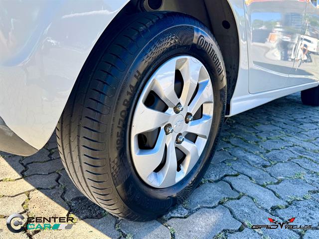 CHEVROLET ONIX HATCH LT 1.0 8V FLEXPOWER 5P MEC. 2017