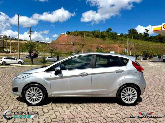 FORD FIESTA TIT./TIT.PLUS 1.6 16V FLEX AUT. 2016