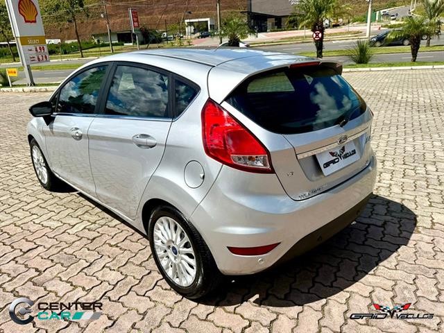 FORD FIESTA TIT./TIT.PLUS 1.6 16V FLEX AUT. 2016
