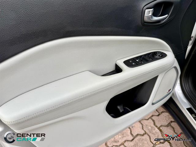 JEEP COMPASS LONGITUDE 2.0 4X2 FLEX 16V AUT. 2018
