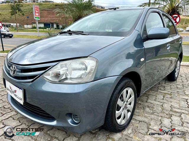 TOYOTA ETIOS XS  1.3 FLEX 16V 5P MEC. 2013