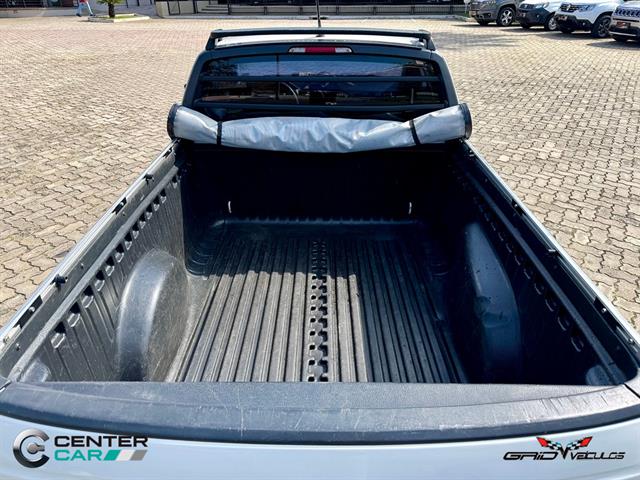 VOLKSWAGEN Saveiro ROBUST 1.6 TOTAL FLEX 8V 2023