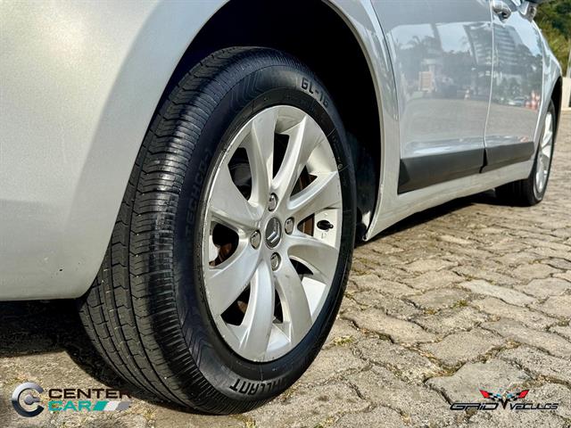 CITROËN C4 GLX 2.0 FLEX 16V 5P AUT. 2013