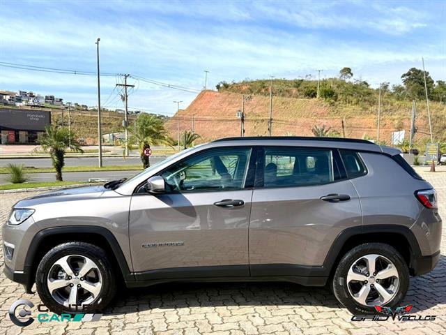 JEEP COMPASS SPORT 2.0 4X2 FLEX 16V AUT. 2018