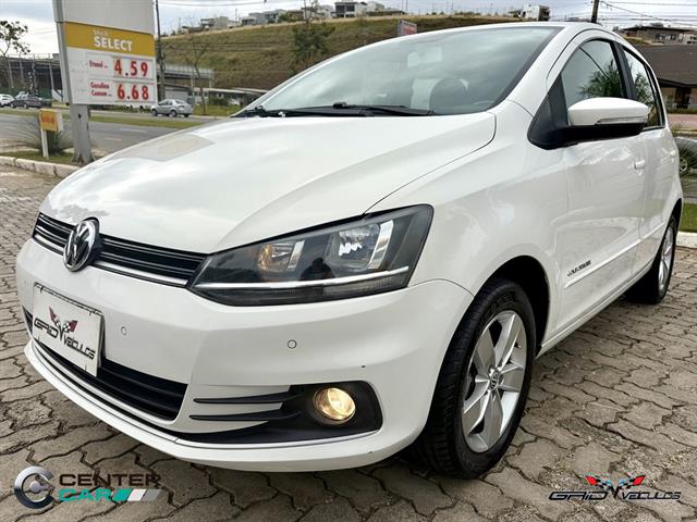 VOLKSWAGEN FOX COMFORTLINE 1.6 FLEX 8V 5P 2017