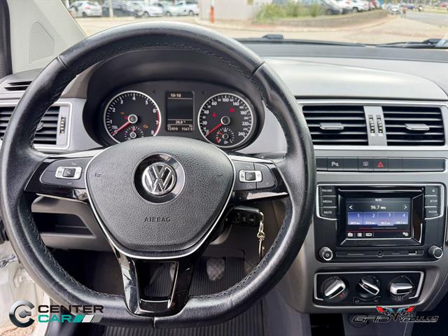 VOLKSWAGEN FOX COMFORTLINE 1.6 FLEX 8V 5P 2017
