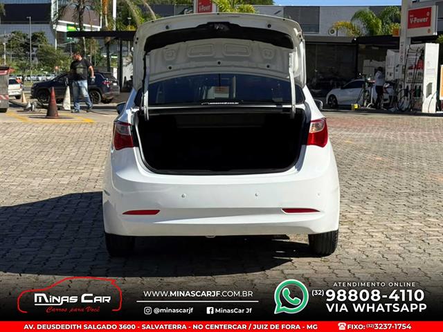 HYUNDAI HB20S C.STYLE/C.PLUS1.6 FLEX 16V AUT. 4P 2015