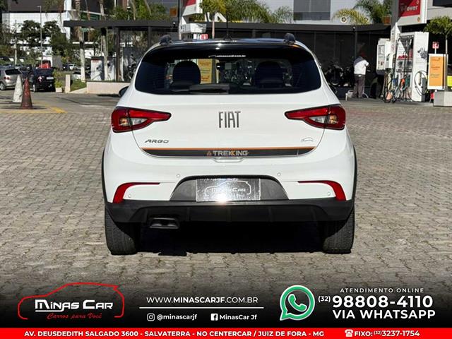 FIAT ARGO TREKKING 1.3 8V FLEX 2023