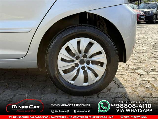 VOLKSWAGEN FOX 1.0 MI TOTAL FLEX 8V 5P 2014