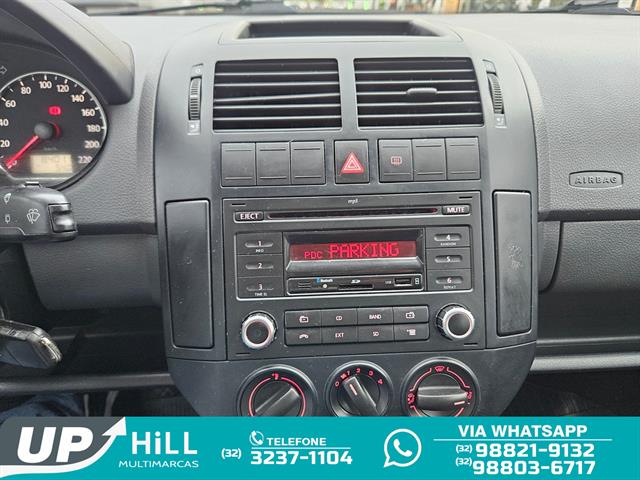 VOLKSWAGEN POLO 1.6 MI TOTAL FLEX 8V 5P 2014