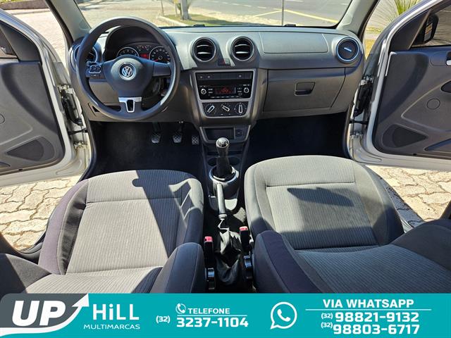 VOLKSWAGEN VOYAGE I-TREND 1.0 MI TOTAL FLEX 8V 4P 2013