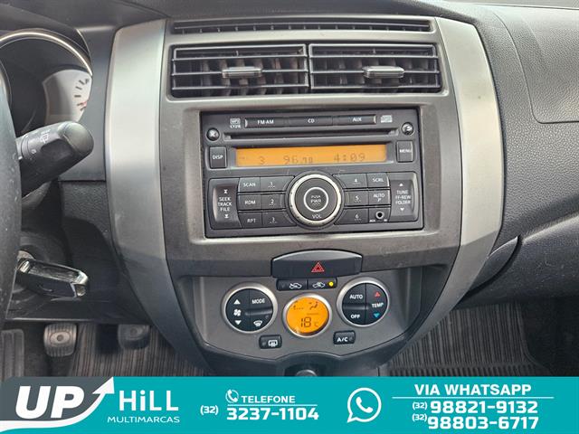 NISSAN LIVINA GRAND S 1.8 16V FLEX FUEL MEC. 2013