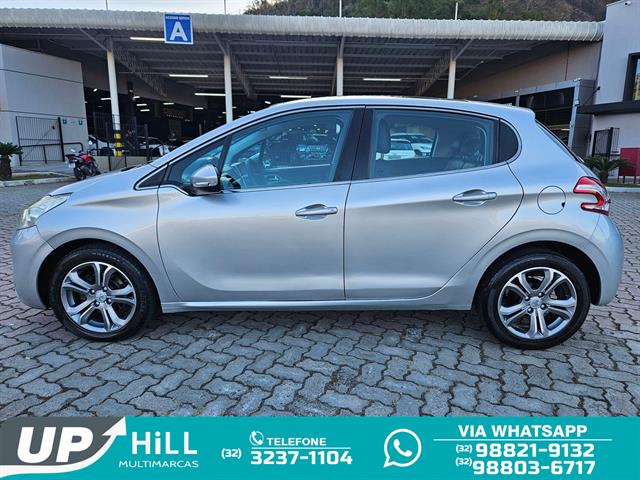 PEUGEOT 208 GRIFFE 1.6 FLEX 16V 5P AUT. 2014