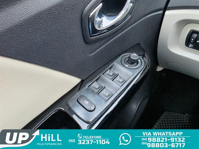 RENAULT CAPTUR INTENSE 1.6 16V FLEX 5P AUT. 2019