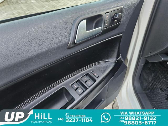 VOLKSWAGEN Polo SPORTLINE 1.6 MI TOTAL FLEX 8V 5P 2014