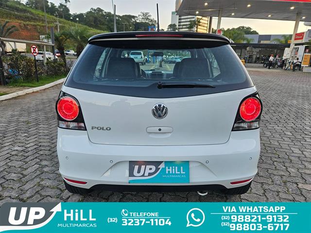 VOLKSWAGEN Polo SPORTLINE 1.6 MI TOTAL FLEX 8V 5P 2014