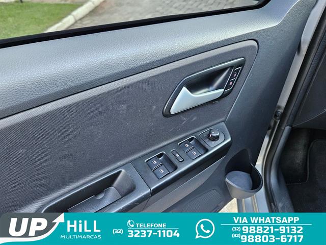 VOLKSWAGEN FOX COMFORTLINE I MOTION 1.6 FLEX 8V 5P 2016