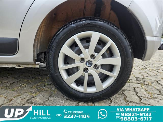 RENAULT SANDERO EXPRESSION HI-FLEX 1.6 8V 5P 2010