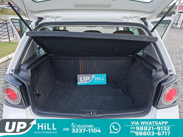 VOLKSWAGEN GOLF SPORTLINE 1.6 MI TOTAL FLEX 8V 4P 2013