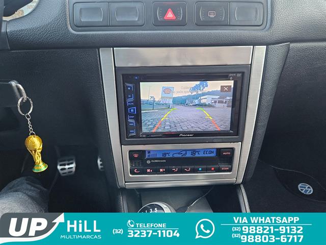 VOLKSWAGEN GOLF SPORTLINE 1.6 MI TOTAL FLEX 8V 4P 2013