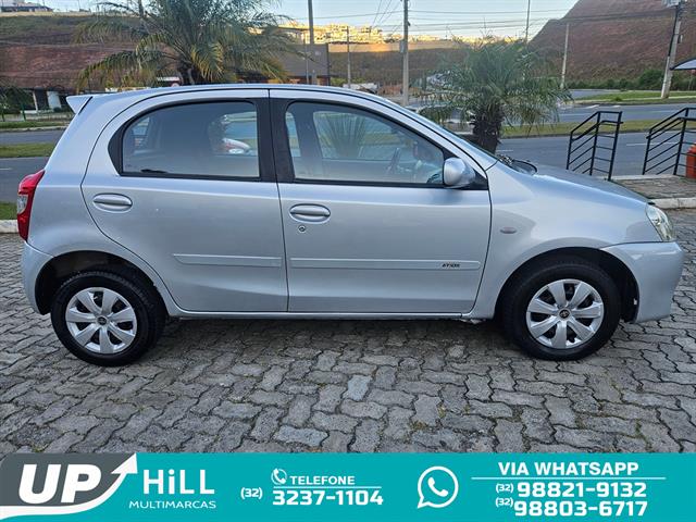 TOYOTA ETIOS XS  1.3 FLEX 16V 5P MEC. 2013