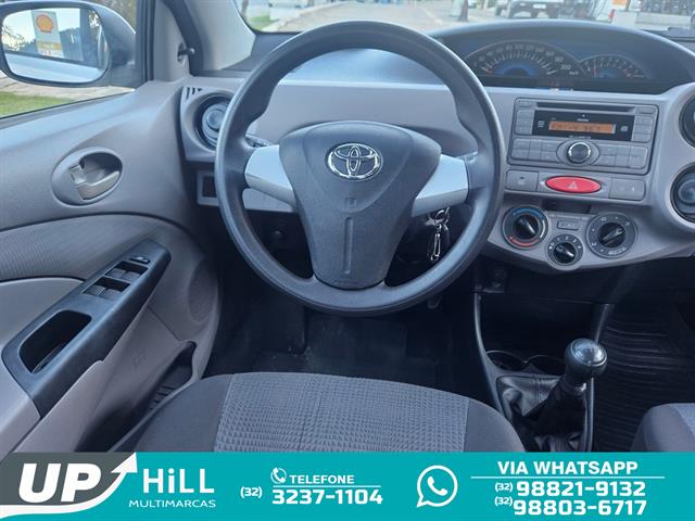 TOYOTA ETIOS XS  1.3 FLEX 16V 5P MEC. 2013