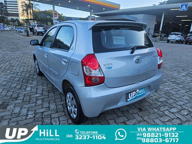 TOYOTA ETIOS XS  1.3 FLEX 16V 5P MEC. 2013
