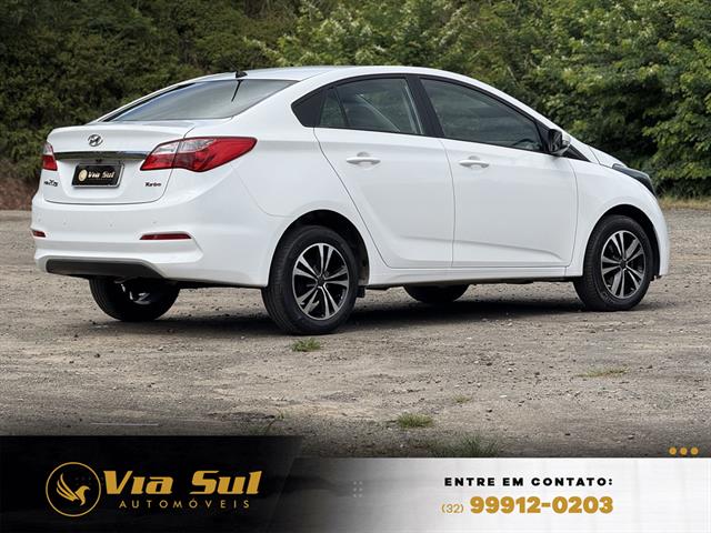 HYUNDAI HB20S COMFORT PLUS 1.0 TB FLEX 12V MEC. 2017