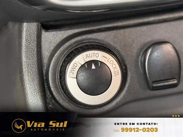 RENAULT DUSTER DYNAMIQUE 4X4 2.0 HI-FLEX 16V MEC 2013