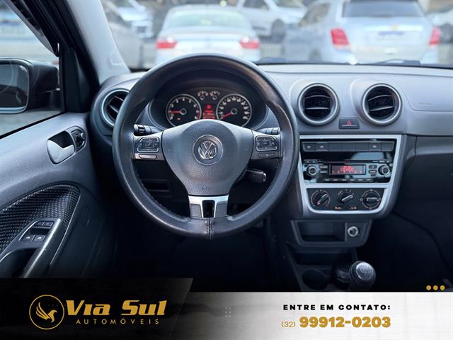 VOLKSWAGEN VOYAGE TRENDLINE 1.0 T.FLEX 8V 4P 2015