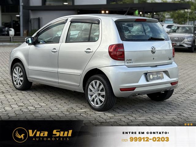 VOLKSWAGEN FOX 1.6 MI I MOTION TOTAL FLEX 8V 5P 2011