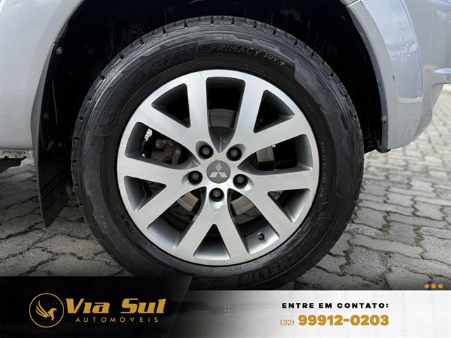 MITSUBISHI PAJERO TR4 2.0/ 2.0 FLEX 16V 4X4 AUT. 2013