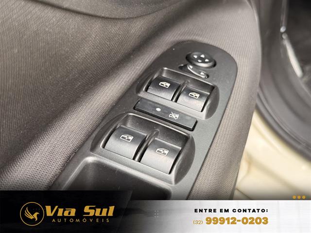 FIAT PUNTO SPORTING DUALOGIC 1.8 FLEX 16V 5P 2013