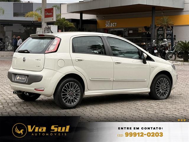 FIAT PUNTO SPORTING DUALOGIC 1.8 FLEX 16V 5P 2013