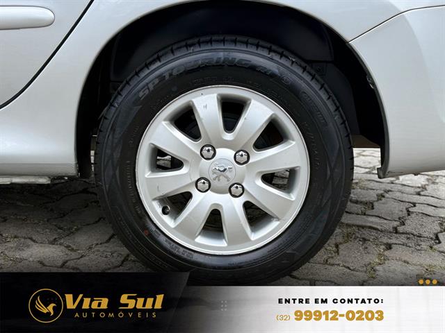 PEUGEOT 207 SEDAN PASSION XR 1.4 FLEX 8V 4P 2011