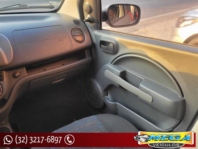 FIAT UNO VIVACE CELEB. 1.0 EVO F.FLEX 8V 5P 2014