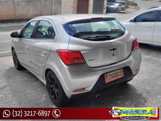CHEVROLET ONIX HATCH LT 1.4 8V FLEXPOWER 5P MEC. 2018