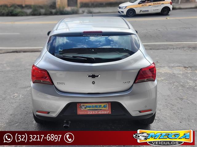 CHEVROLET ONIX HATCH LT 1.4 8V FLEXPOWER 5P MEC. 2018