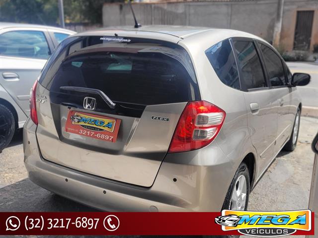 HONDA Fit LX 1.4 FLEX 5P MEC. 2011