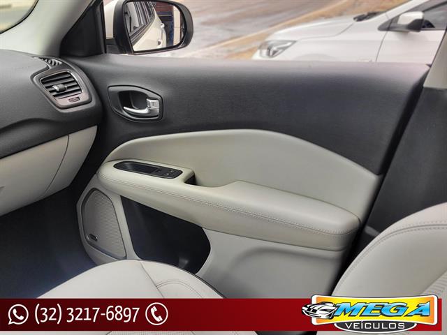 JEEP COMPASS LONGITUDE 2.0 4X2 FLEX 16V AUT. 2018