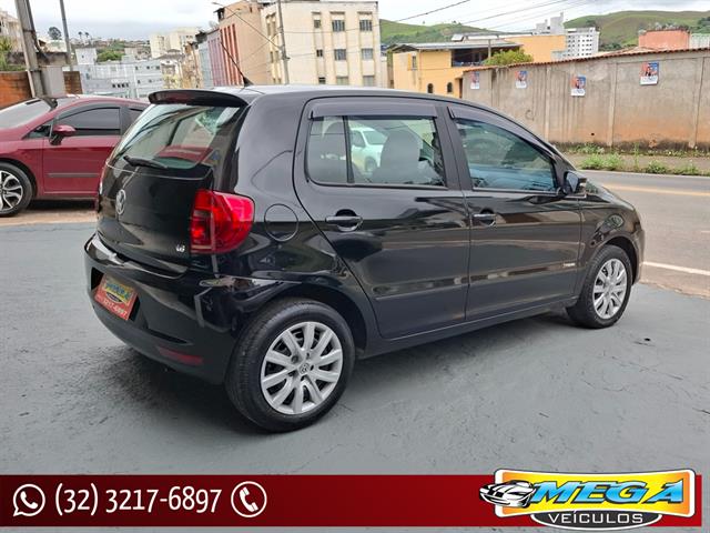 VOLKSWAGEN FOX 1.6 MI TOTAL FLEX 8V 5P 2014
