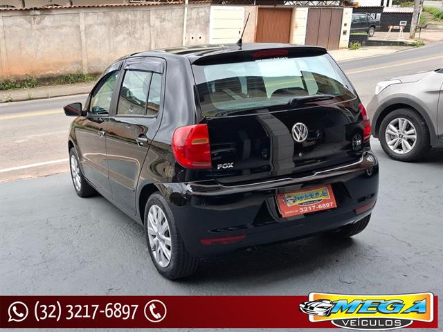 VOLKSWAGEN FOX 1.6 MI TOTAL FLEX 8V 5P 2014