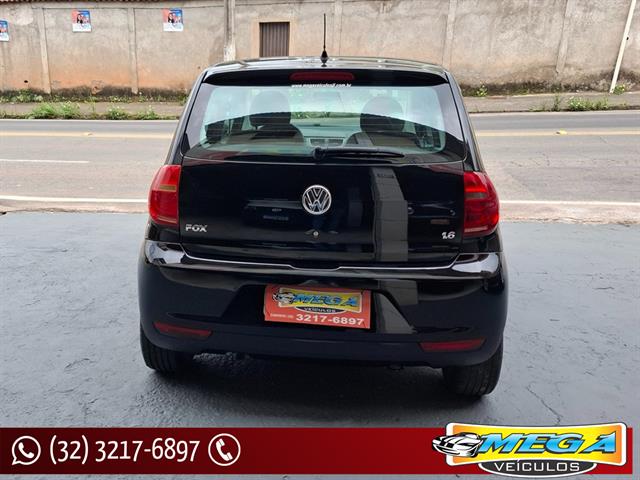 VOLKSWAGEN FOX 1.6 MI TOTAL FLEX 8V 5P 2014
