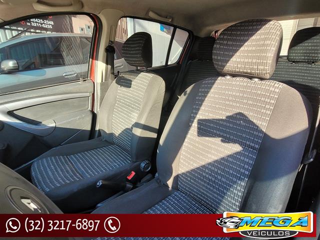 RENAULT SANDERO EXPRESSION HI-FLEX 1.0 16V 5P 2014